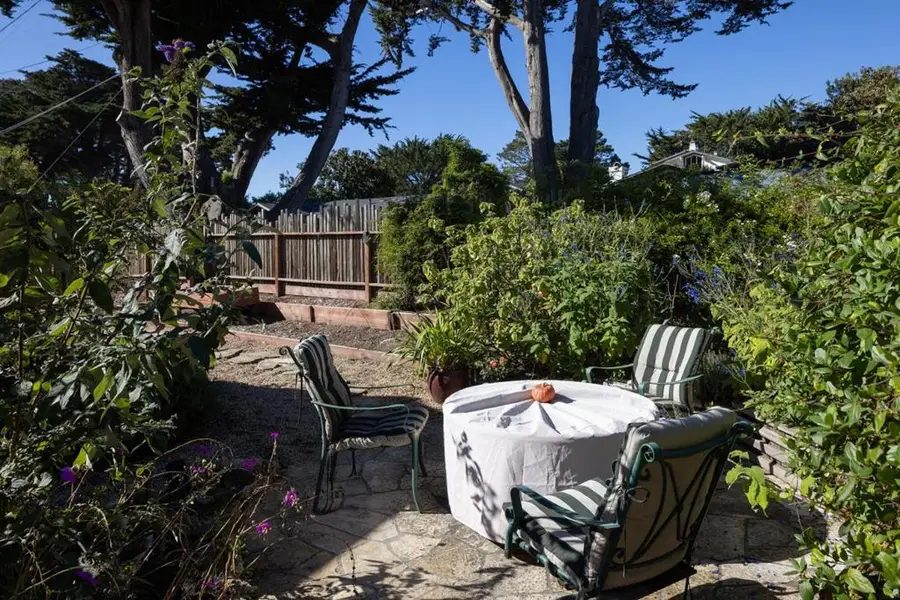 26027 Mesa Drive, Carmel, CA 93923 - Image #3