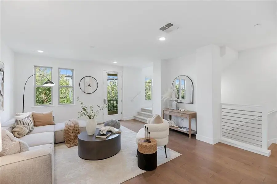 650 Tyrella Avenue, Mountain View, CA 94043 - Image #3