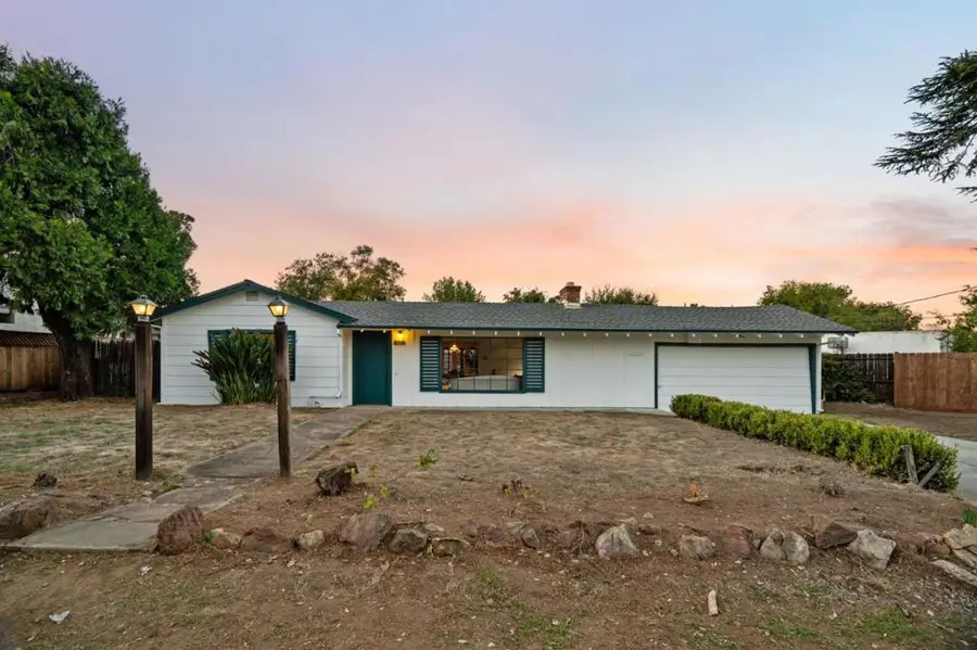 16281 Camino Del Sol, Los Gatos, CA 95032 - Image #2