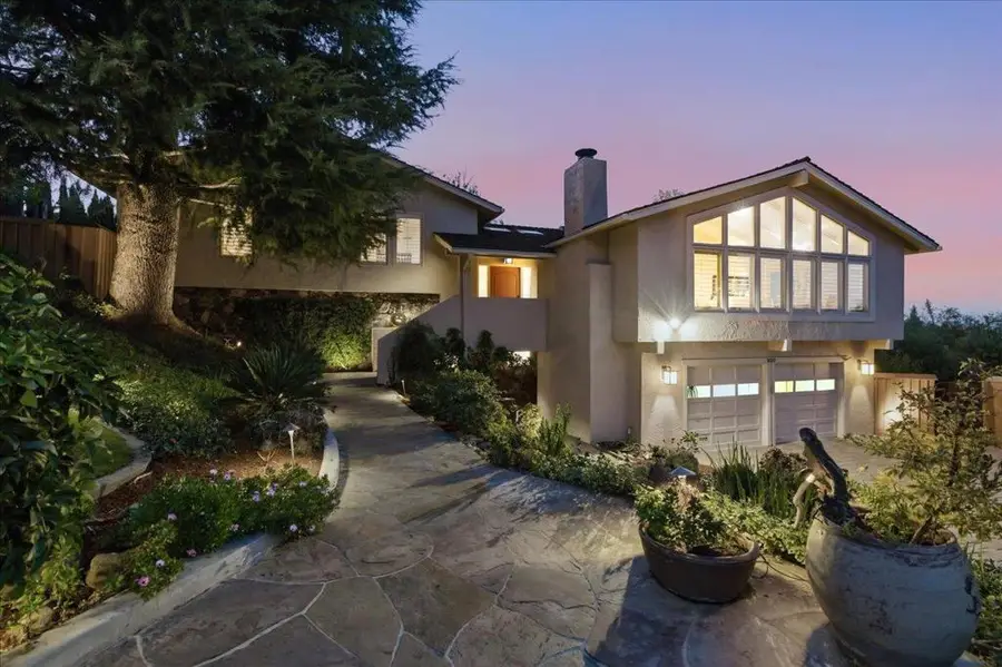 920 Oxford Drive, Los Altos, CA 94024 - Image #2