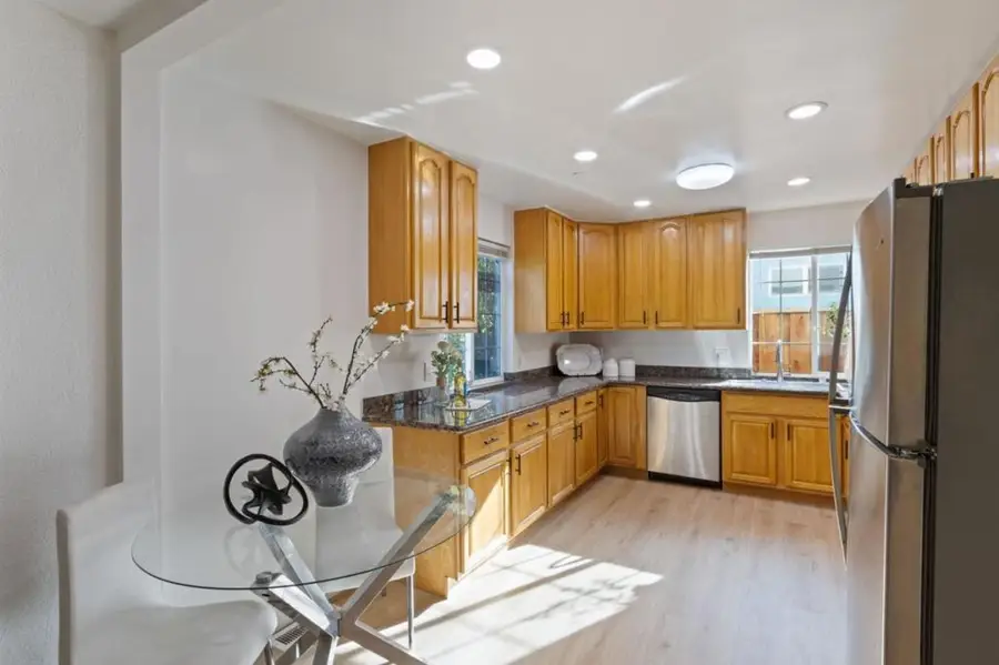 383 N Sunnyvale Avenue, Sunnyvale, CA 94085 - Image #3