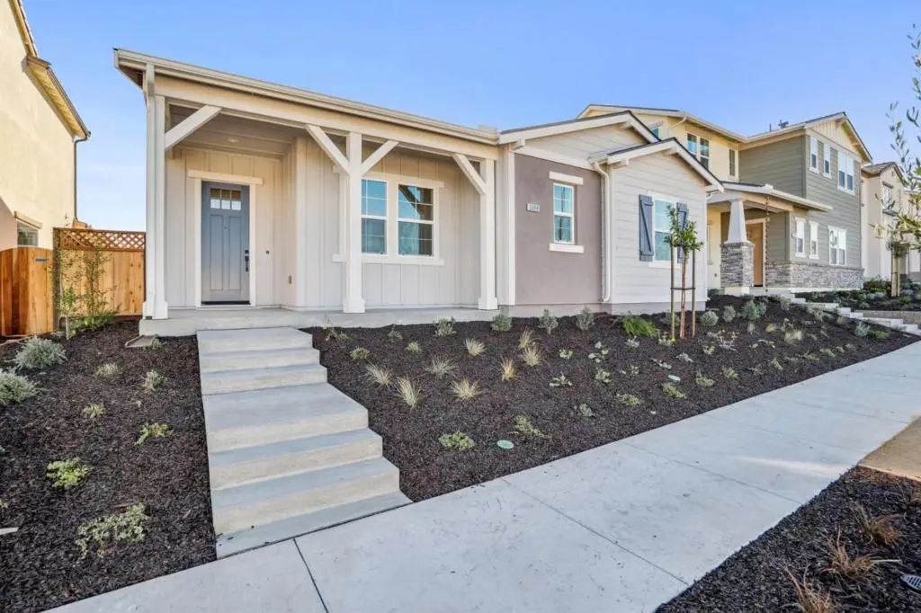 3068 El Capitan Drive, Marina, CA 93933 - #1