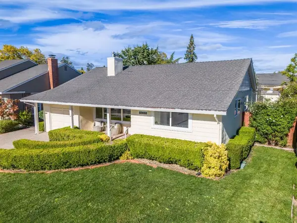 2054 Palm Avenue, Redwood City, CA 94061