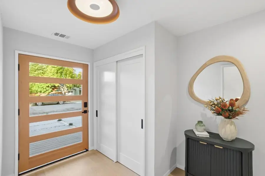 1316 Elm Street, San Carlos, CA 94070 - Image #3