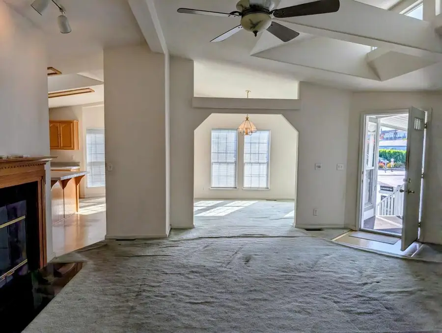 1075 Space Park Way, Mountain View, CA 94043 - Image #3