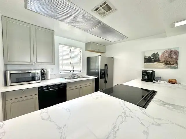 40280 Bay Hill Way, Palm Desert, CA 92211 - Image #3