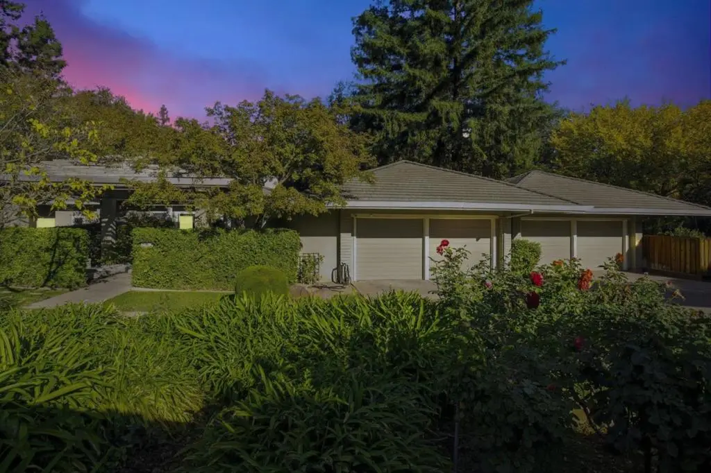 3895 Fair Oaks Boulevard, Sacramento, CA 95864 - #1