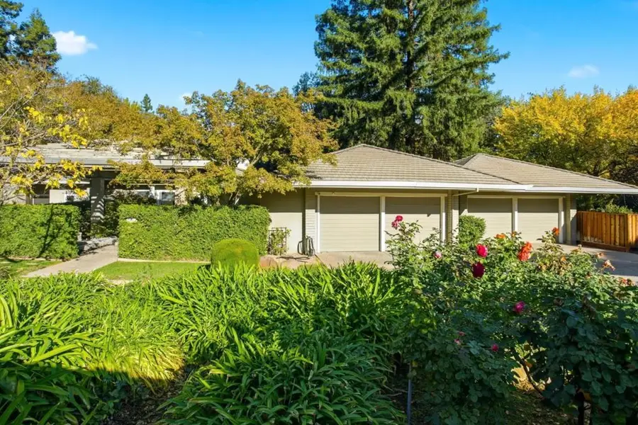 3895 Fair Oaks Boulevard, Sacramento, CA 95864 - #2