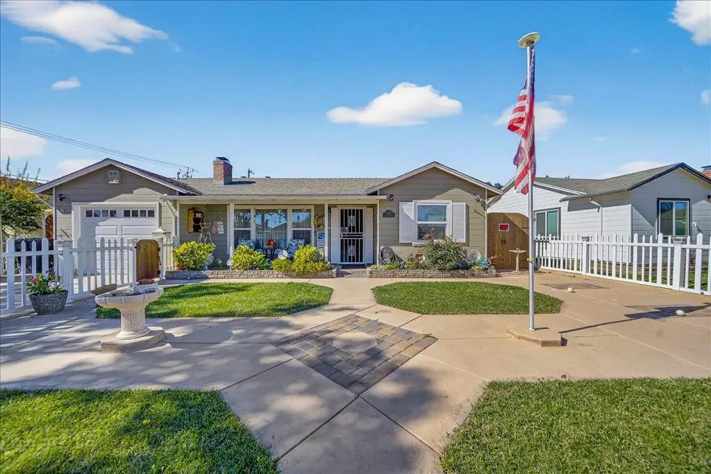 221 Tapadero Street, Salinas, CA 93906 - Image #1