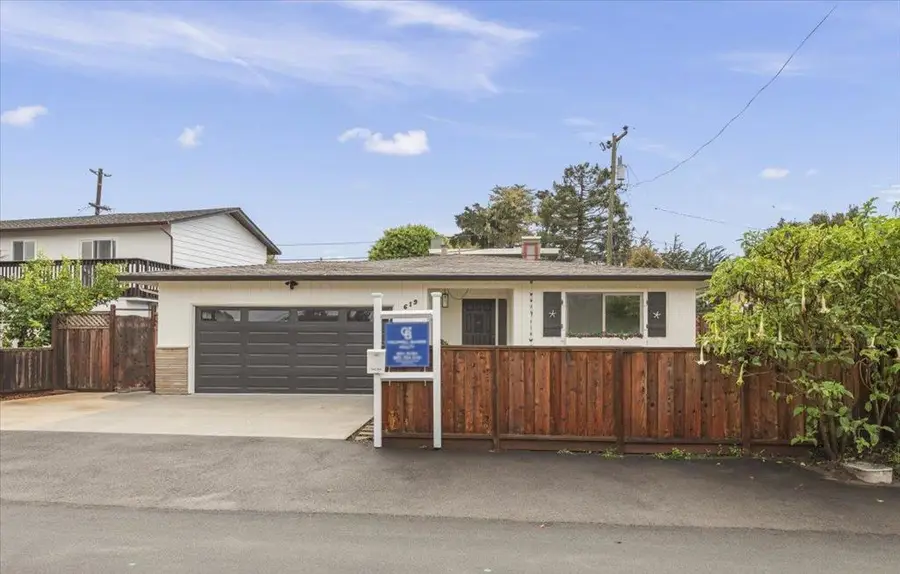 619 Middlefield Drive, Aptos, CA 95003 - Image #2