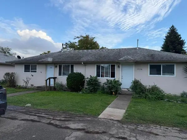 1704 Dutton Avenue, Santa Rosa, CA 95407