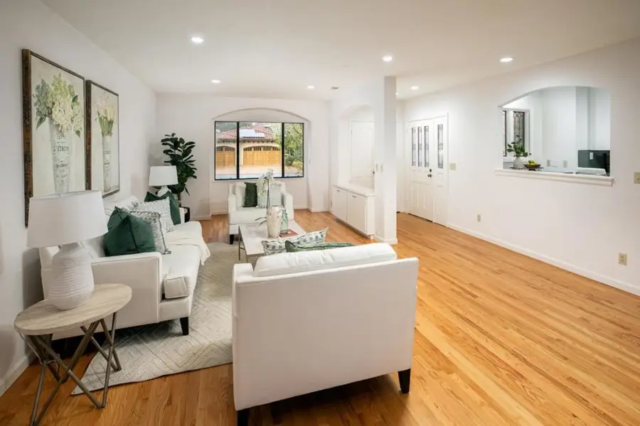 1264 Richardson Avenue, Los Altos, CA 94024 - Image #2