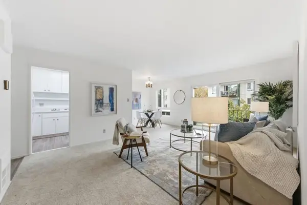 934 Peninsula Avenue #301, San Mateo, CA 94401