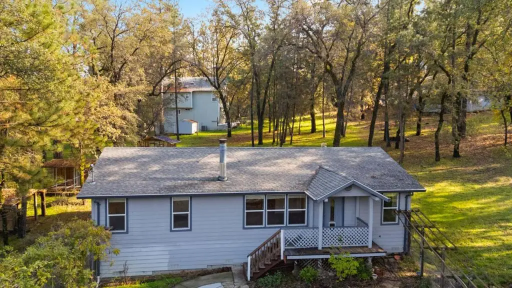 19307 Ferretti Road, Groveland, CA 95321 - Image #1