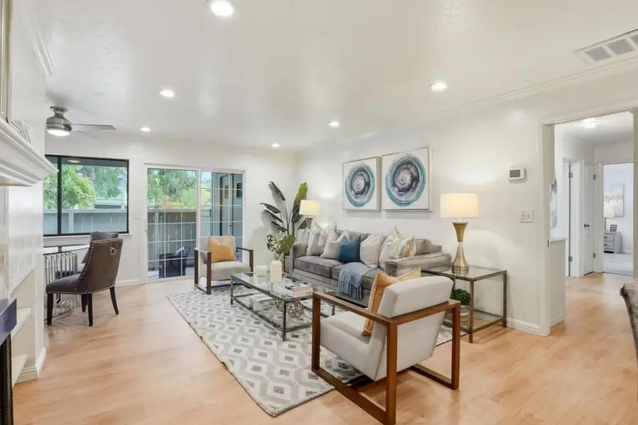 14351 Saratoga Avenue #A, Saratoga, CA 95070 - Image #3