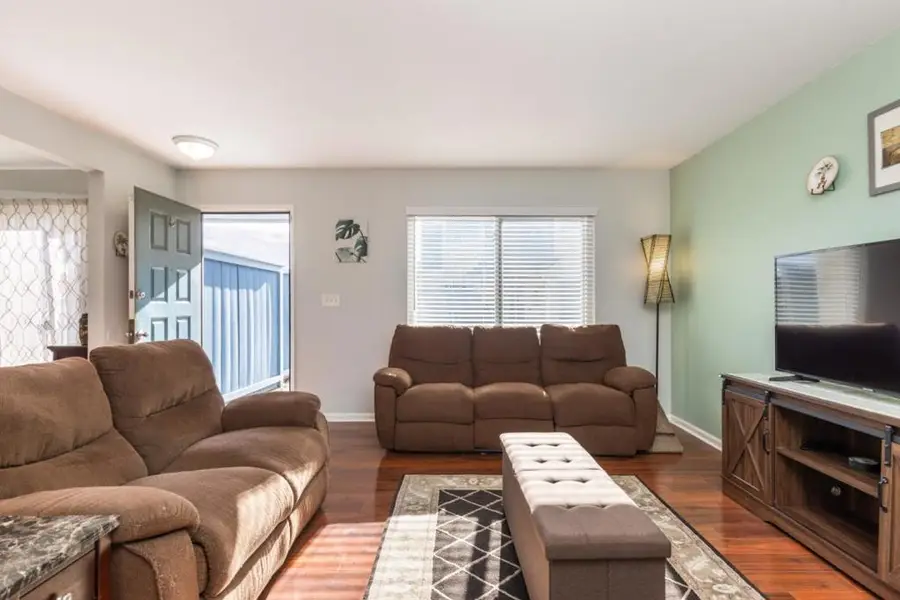 1883 Cherokee Drive #3, Salinas, CA 93906 - Image #2