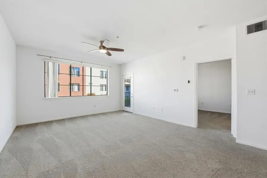 1060 S 3rd Street #202, San Jose, CA 95112 - Image #3