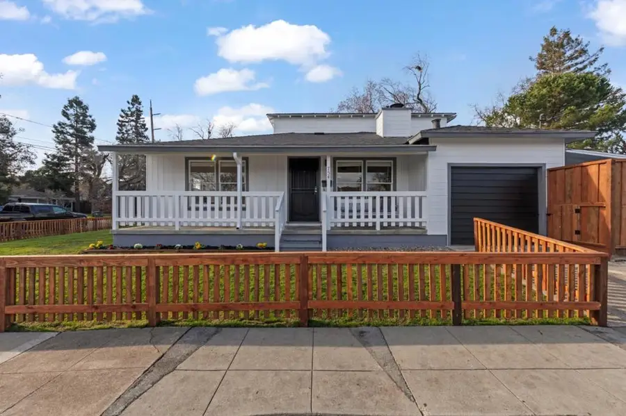 754 Topaz Street, Redwood City, CA 94061 - Image #2