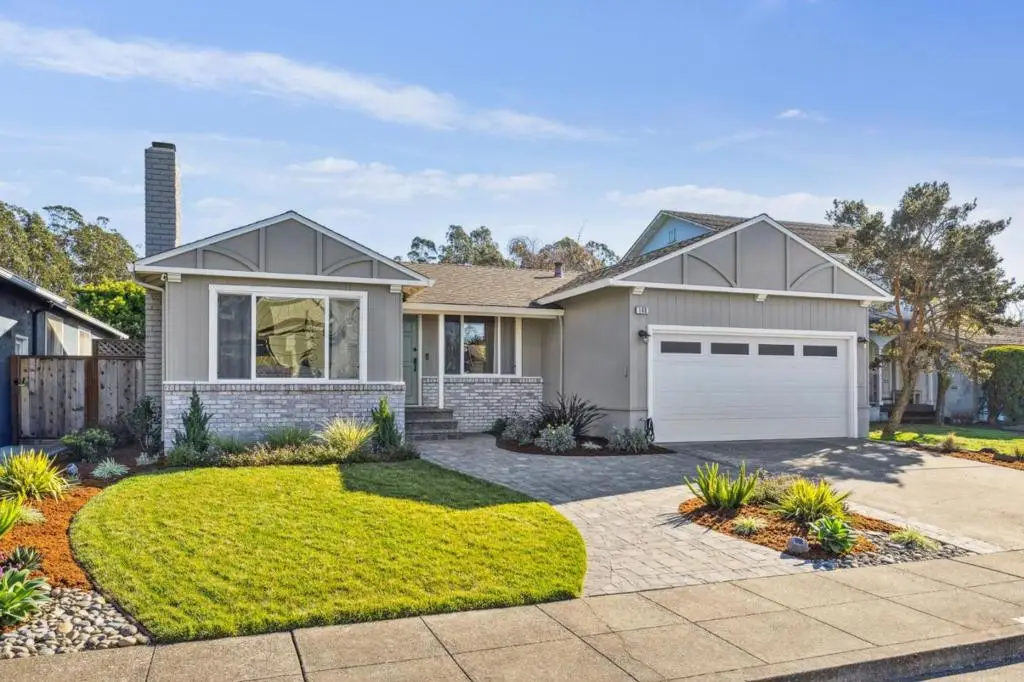 140 Palm Beach Avenue, El Granada, CA 94018 - Image #1