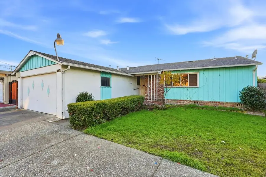 31047 Brae Burn Avenue, Hayward, CA 94544 - Image #2
