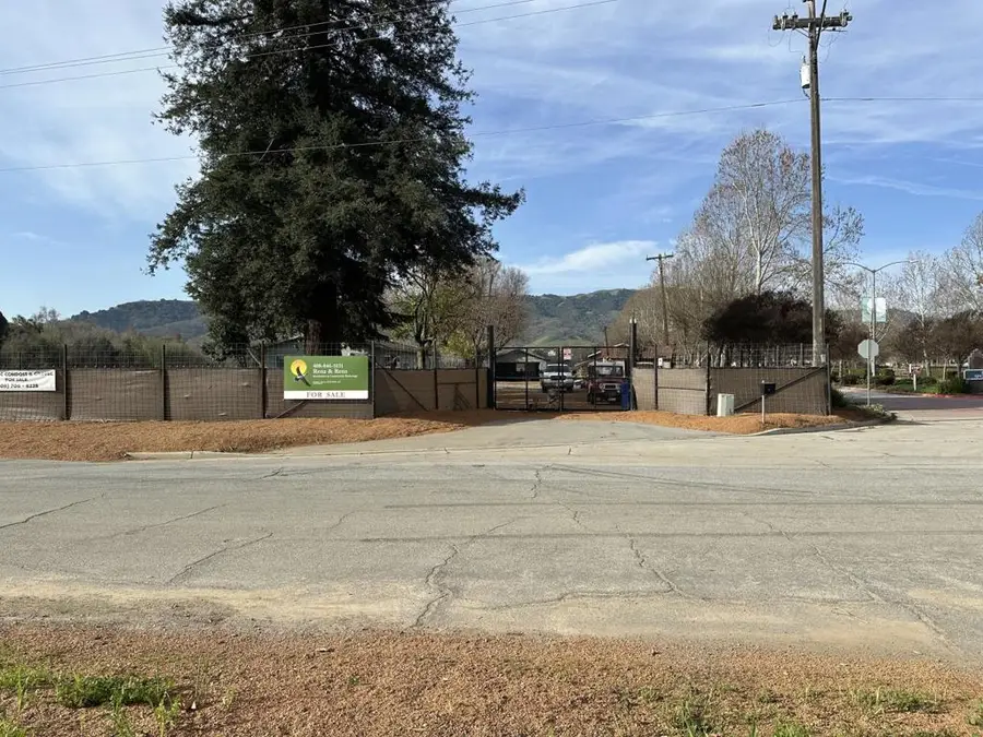 5985 Monterey Road, Gilroy, CA 95020 - #3