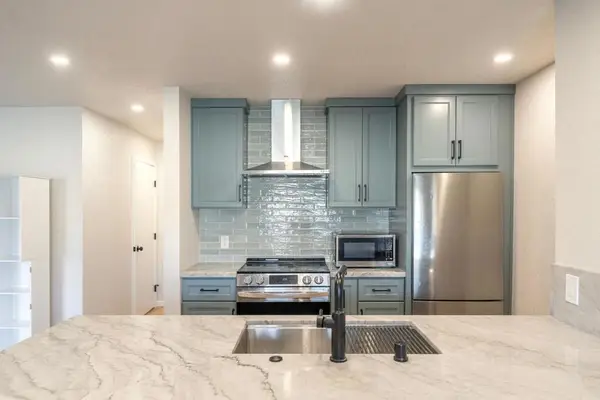 504 Ocean Avenue #2, Monterey, CA 93940