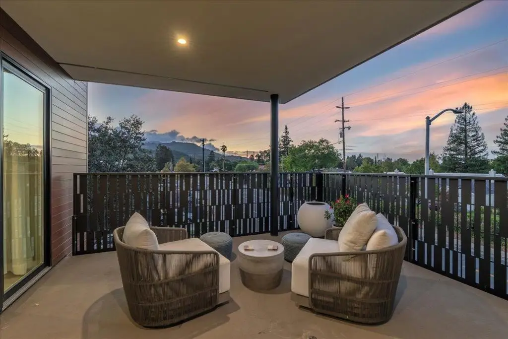 22540 Stevens Creek Boulevard, Cupertino, CA 95014 - #1