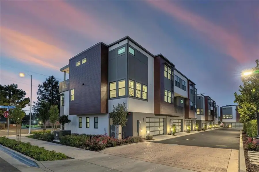 22540 Stevens Creek Boulevard, Cupertino, CA 95014 - #3