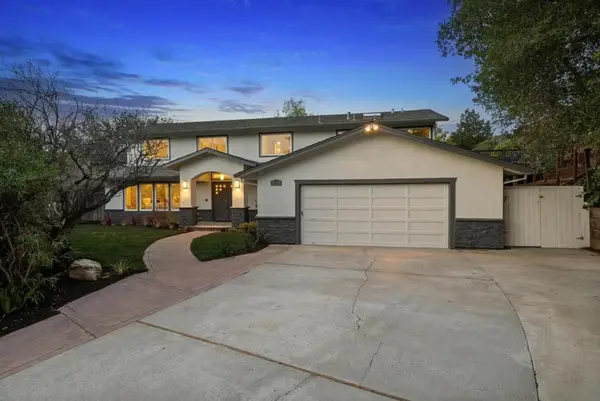 900 Highlands Circle, Los Altos, CA 94024