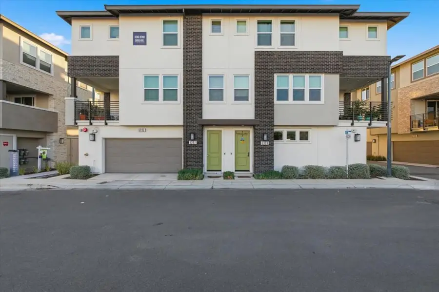 6382 Dove Avenue, Dublin, CA 94568 - Image #2