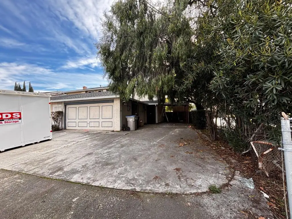 1752 Duffy Way, San Jose, CA 95116 - Image #1