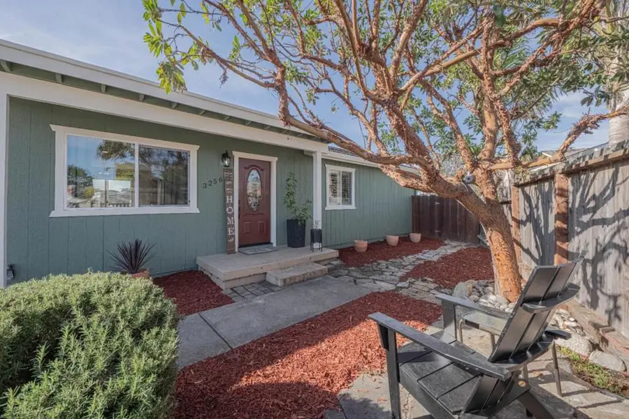 3256 Vista Del Camino Circle, Marina, CA 93933 - Image #2