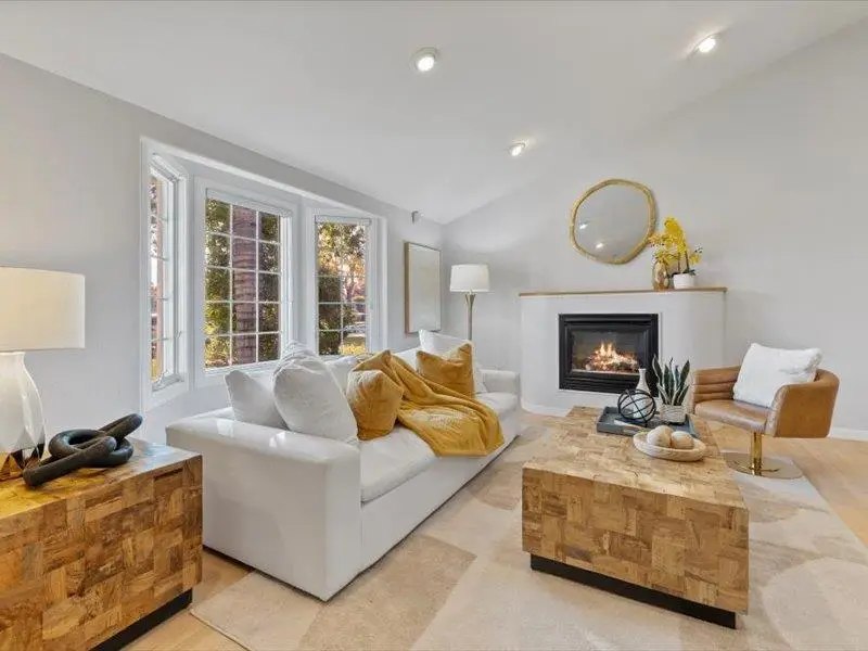 18255 Mccoy Ave, Saratoga, CA 95070 - Image #3