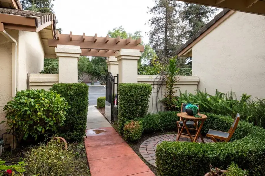 3430 Lake Albano Circle, San Jose, CA 95135 - Image #2