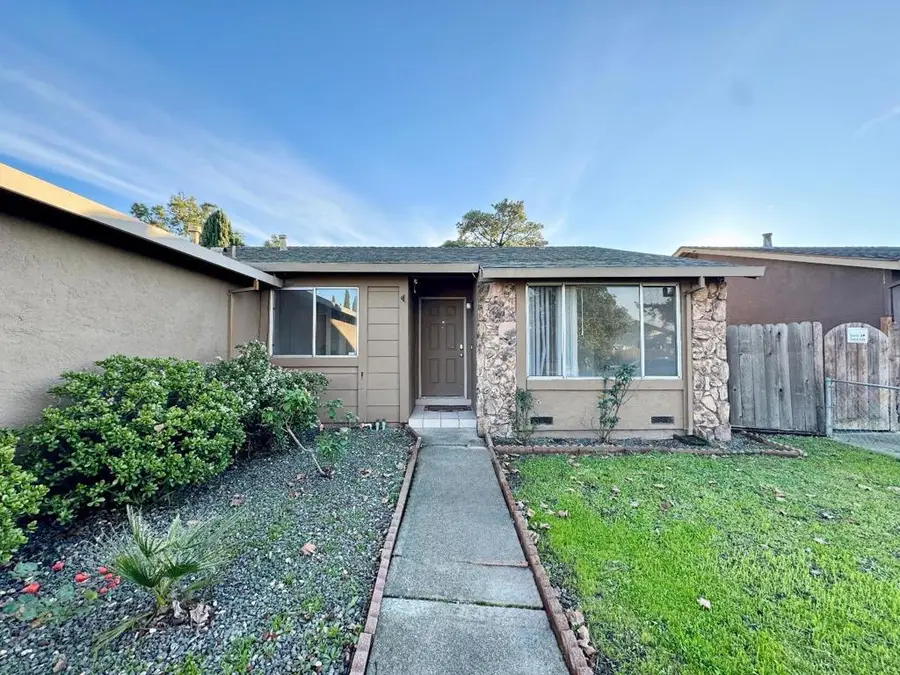 73 Chipman Lane, Suisun City, CA 94585 - Image #2