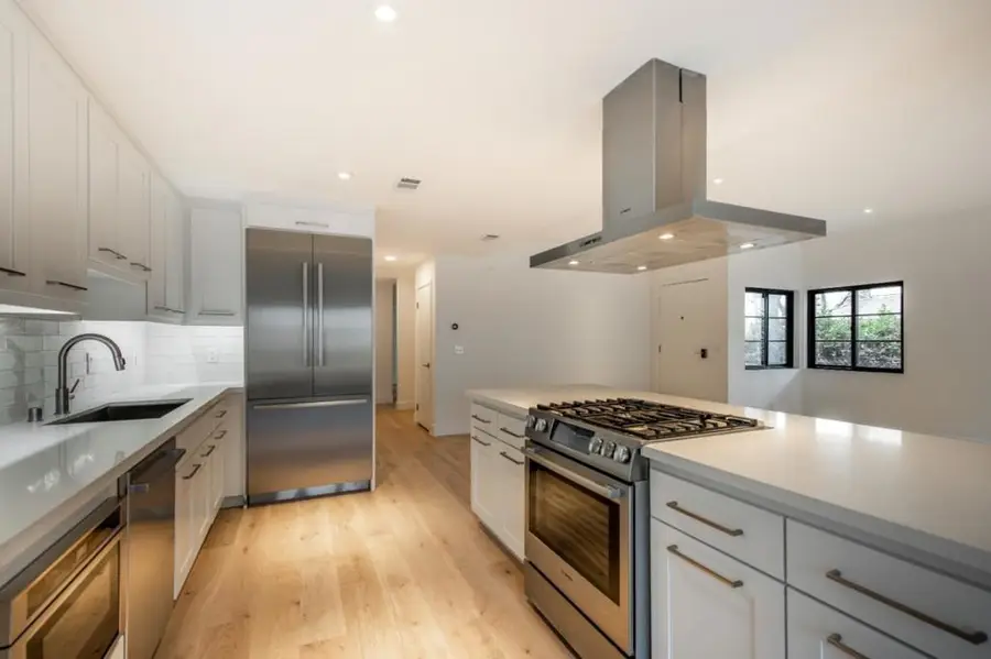 1326 Hoover Street #6, Menlo Park, CA 94025 - Image #3