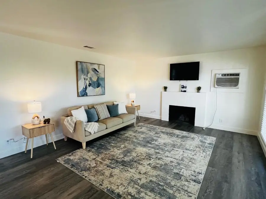 1805 De Ovan Avenue, Stockton, CA 95204 - #2