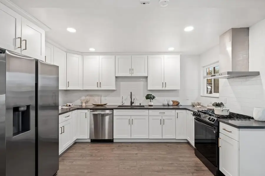 1732 Fallbrook Avenue, San Jose, CA 95130 - Image #3