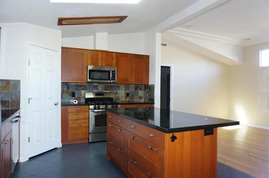 1220 Vienna Drive, Sunnyvale, CA 94089 - Image #3