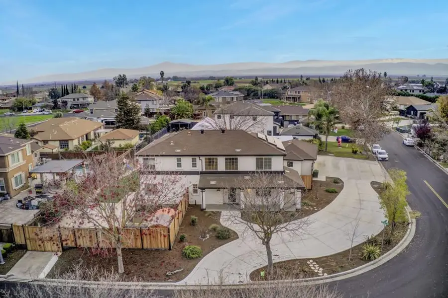 7654 W Rena Drive, Tracy, CA 95304 - Image #2