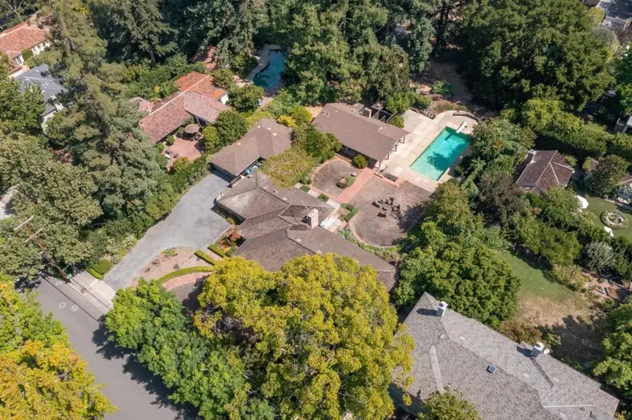2001 Bryant Street, Palo Alto, CA 94301 - #2