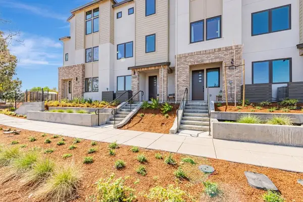 2863 Josephine Lane, Palo Alto, CA 94303