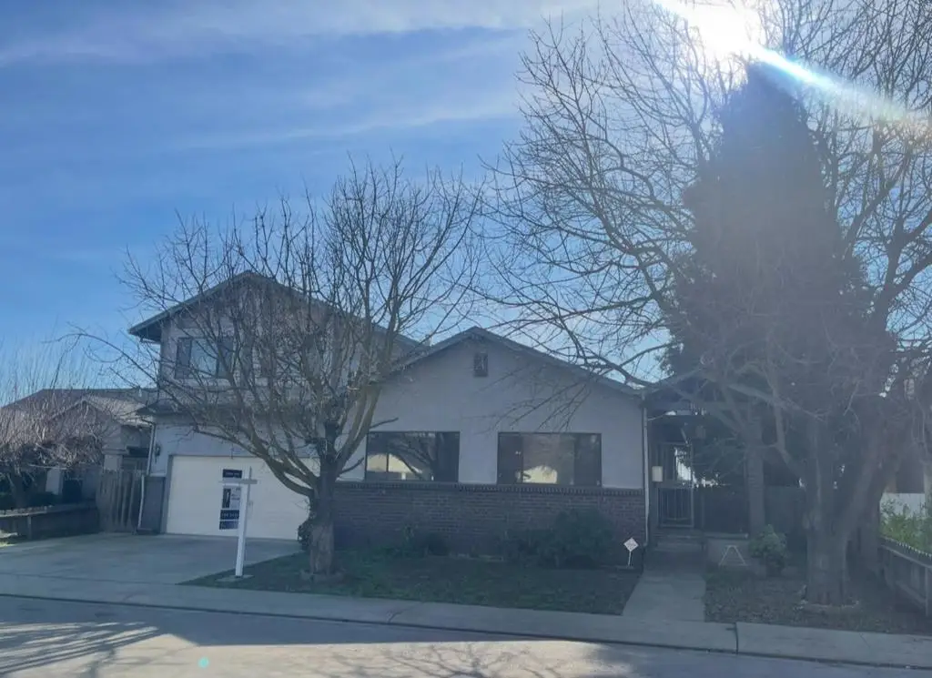 1016 Lombardy Drive, Modesto, CA 95351 - #1