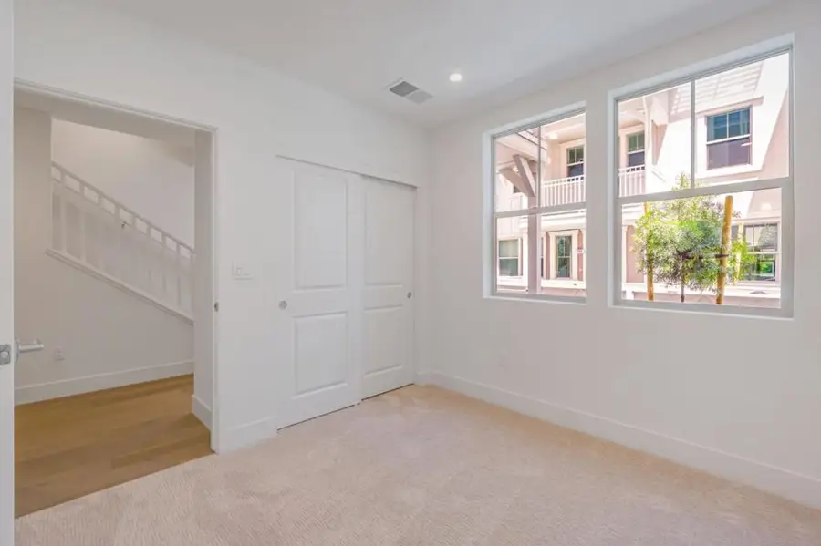 194 Oak Circle, Walnut Creek, CA 94597 - Image #2