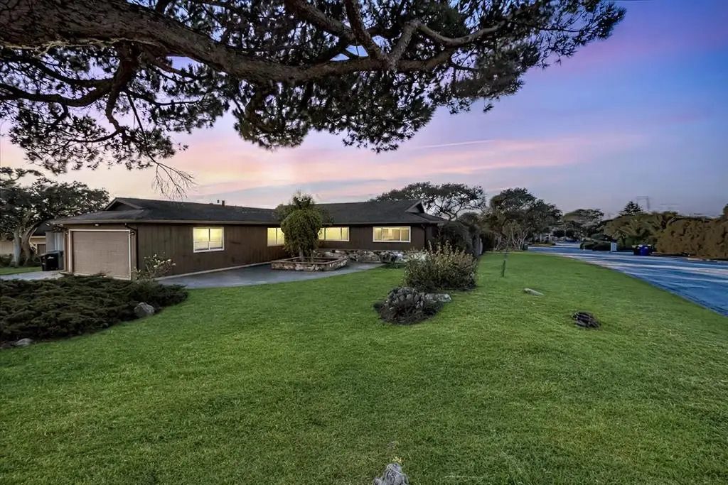 15175 Oak Hills Drive, Salinas, CA 93907 - #1