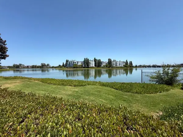 1576 Marina Court #H, San Mateo, CA 94403