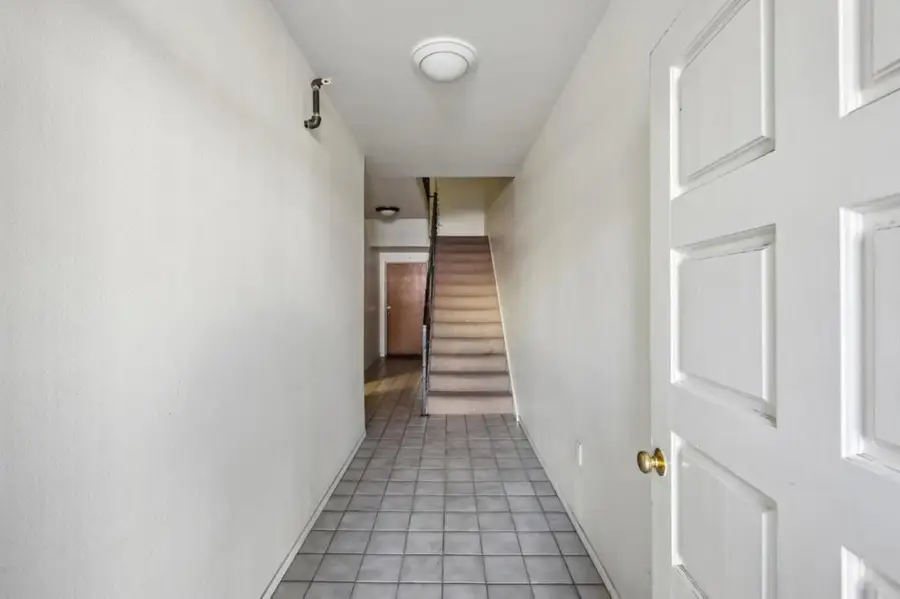 1615 Oakdale Avenue, San Francisco, CA 94124 - #2