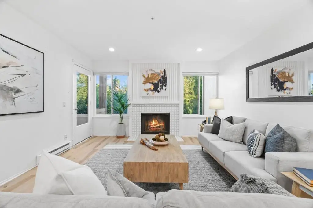 4000 Farm Hill Boulevard #204, Redwood City, CA 94061 - Image #1