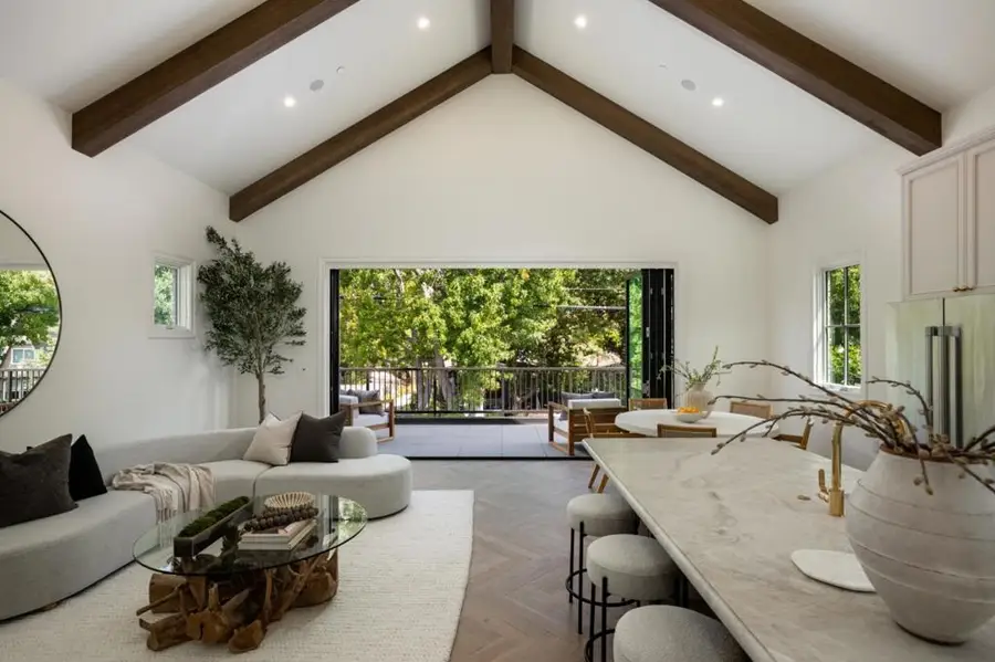 160 Waverley Street, Palo Alto, CA 94301 - Image #2