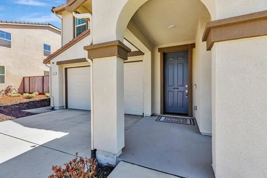 2041 Camden Street, Hollister, CA 95023 - #3